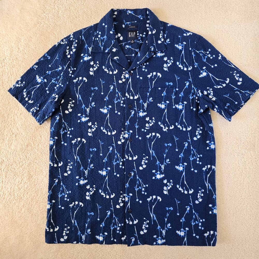 LNWOT Seersucker Shirt, Size Small, Gap, Dark Indigo Floral